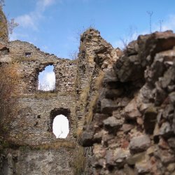 Lednický hrad
