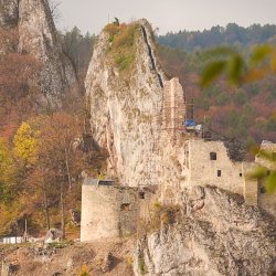 Lednický hrad