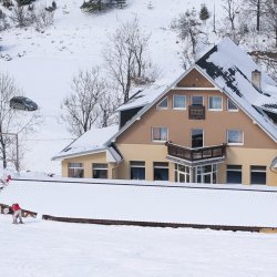 Lyžiarske stredisko SKI Ráztoka